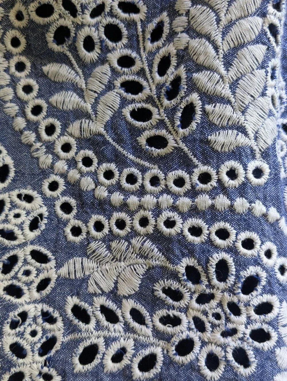 Loft Embroidered Skirt - Picture 3 of 4